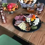 Gaestehaus & Cafe Leeze Szálloda Bad Dürkheim