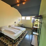 Gaestehaus & Cafe Leeze Szálloda 3*