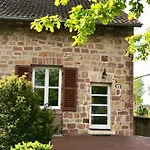 Gaestehaus & Cafe Leeze 3*