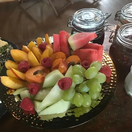 Gaestehaus & Cafe Leeze 3*