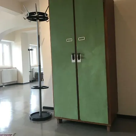 Hotell Gaestehaus & Cafe Leeze