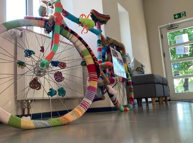 Gaestehaus & Cafe Leeze 3*