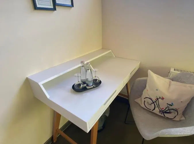 Gaestehaus & Cafe Leeze