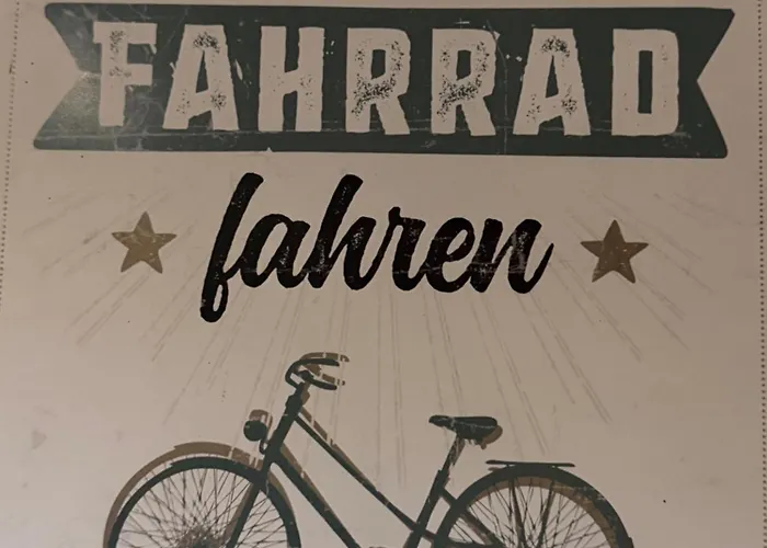 Gaestehaus & Cafe Leeze 3* באד דירקהיים